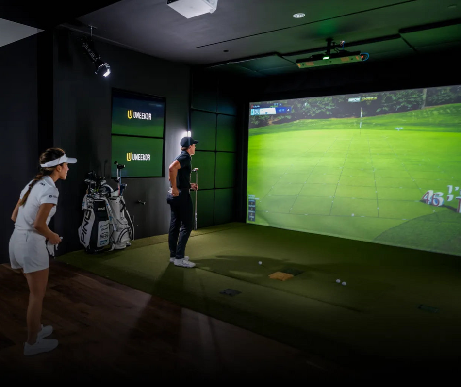 Uneekor EYE XO2 Golf Simulator / Launch Monitor (Canada Only)