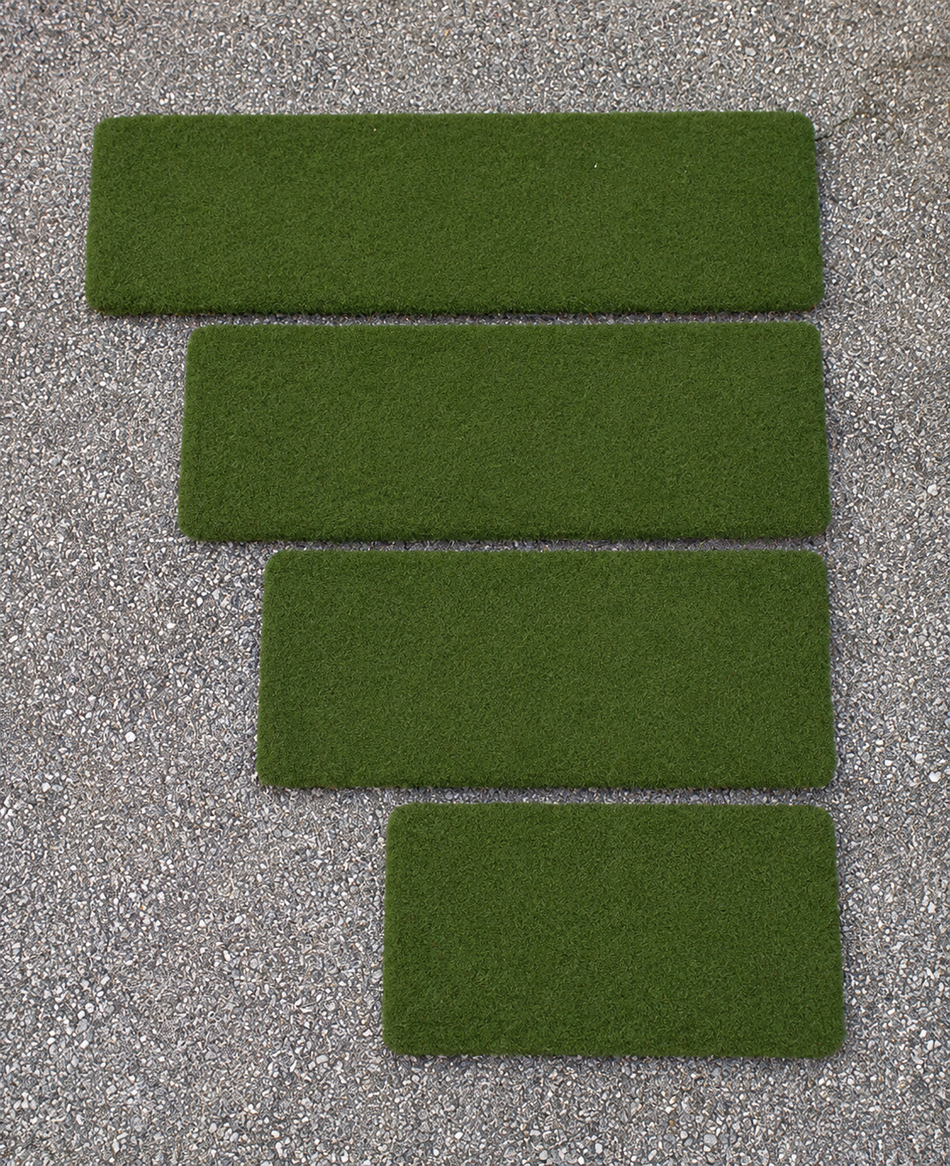 Real Feel Country Club Elite Hitting Strip (USA)